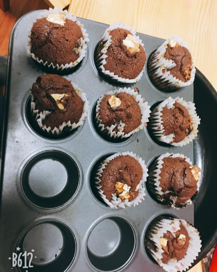 巧克力熔岩蛋糕(全图文超简单)