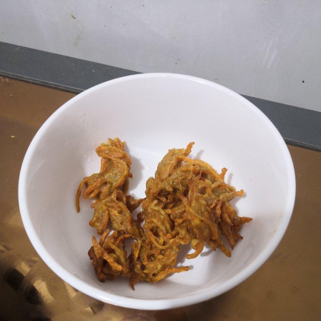 胡萝卜香菜素丸子