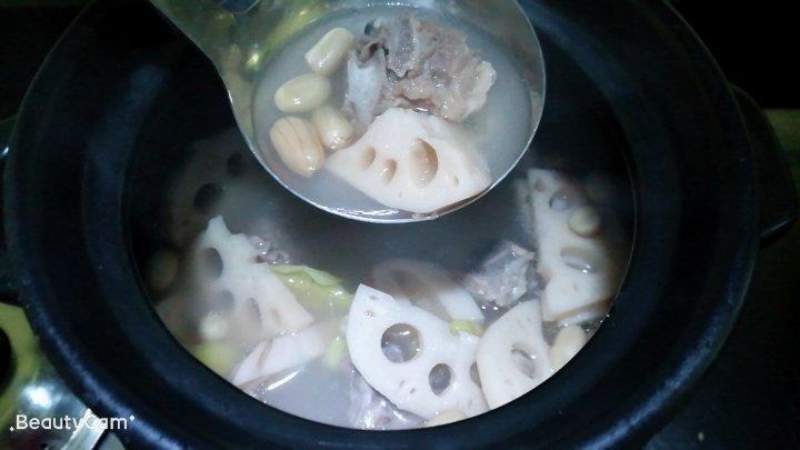 【营养月子餐】花生莲藕排骨汤-补充优质蛋白