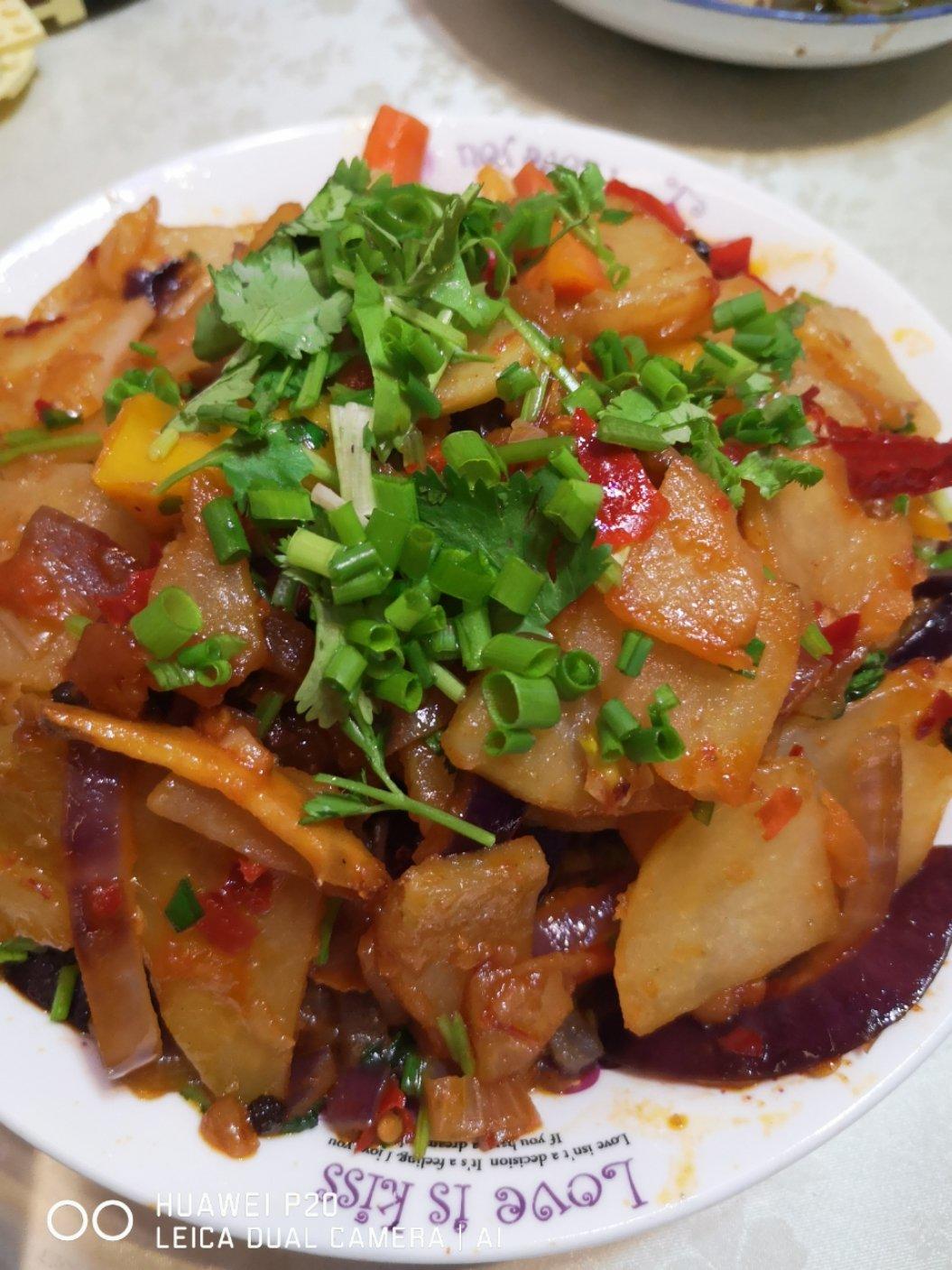 干锅土豆片
