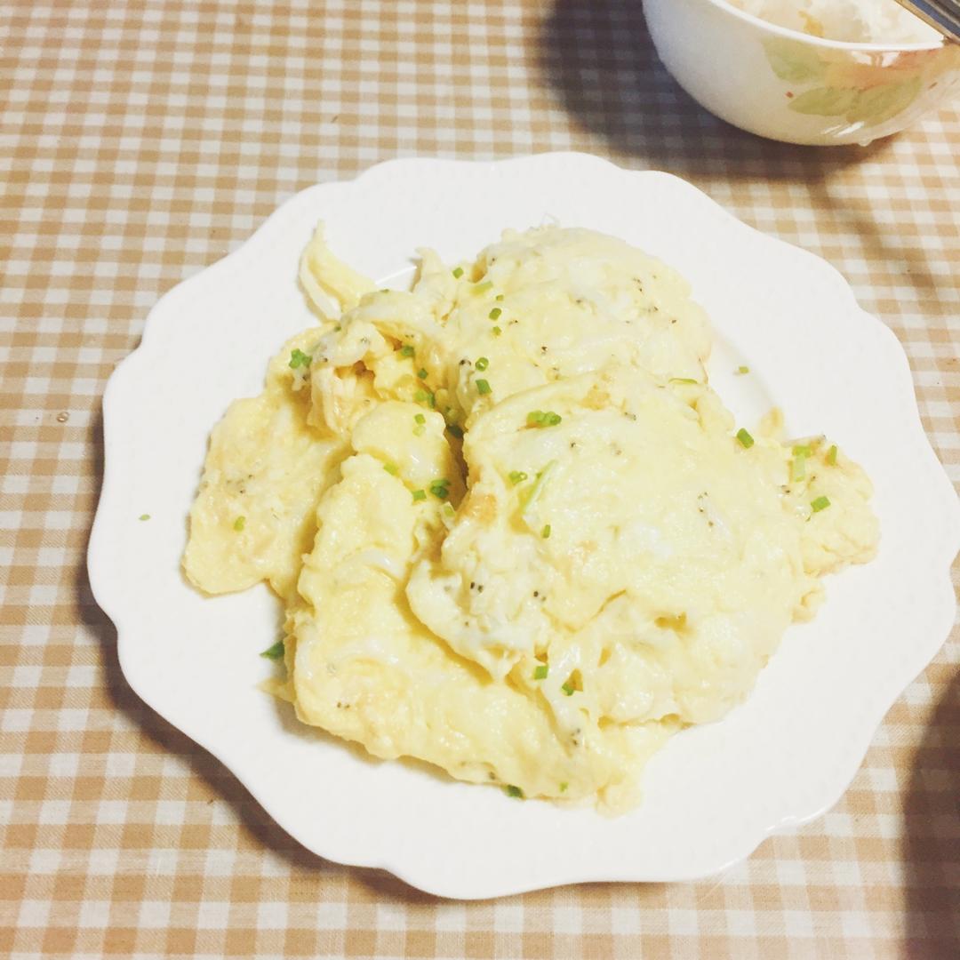 银鱼🐟炒蛋