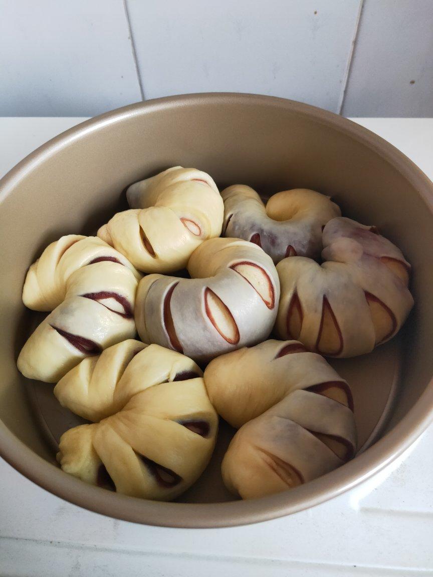 花式豆沙面包