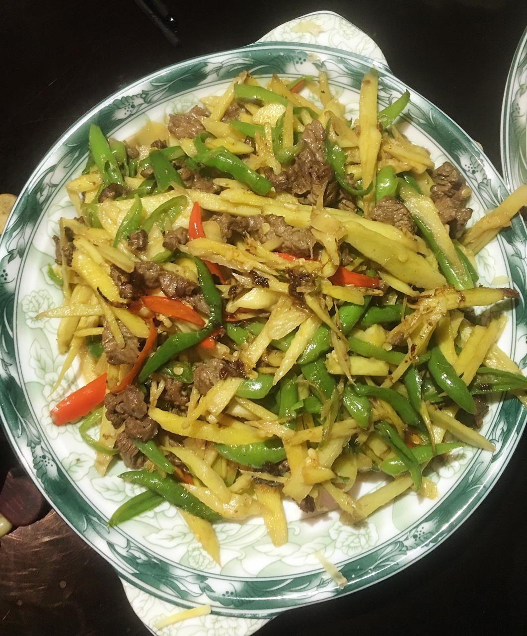 小炒牛肉