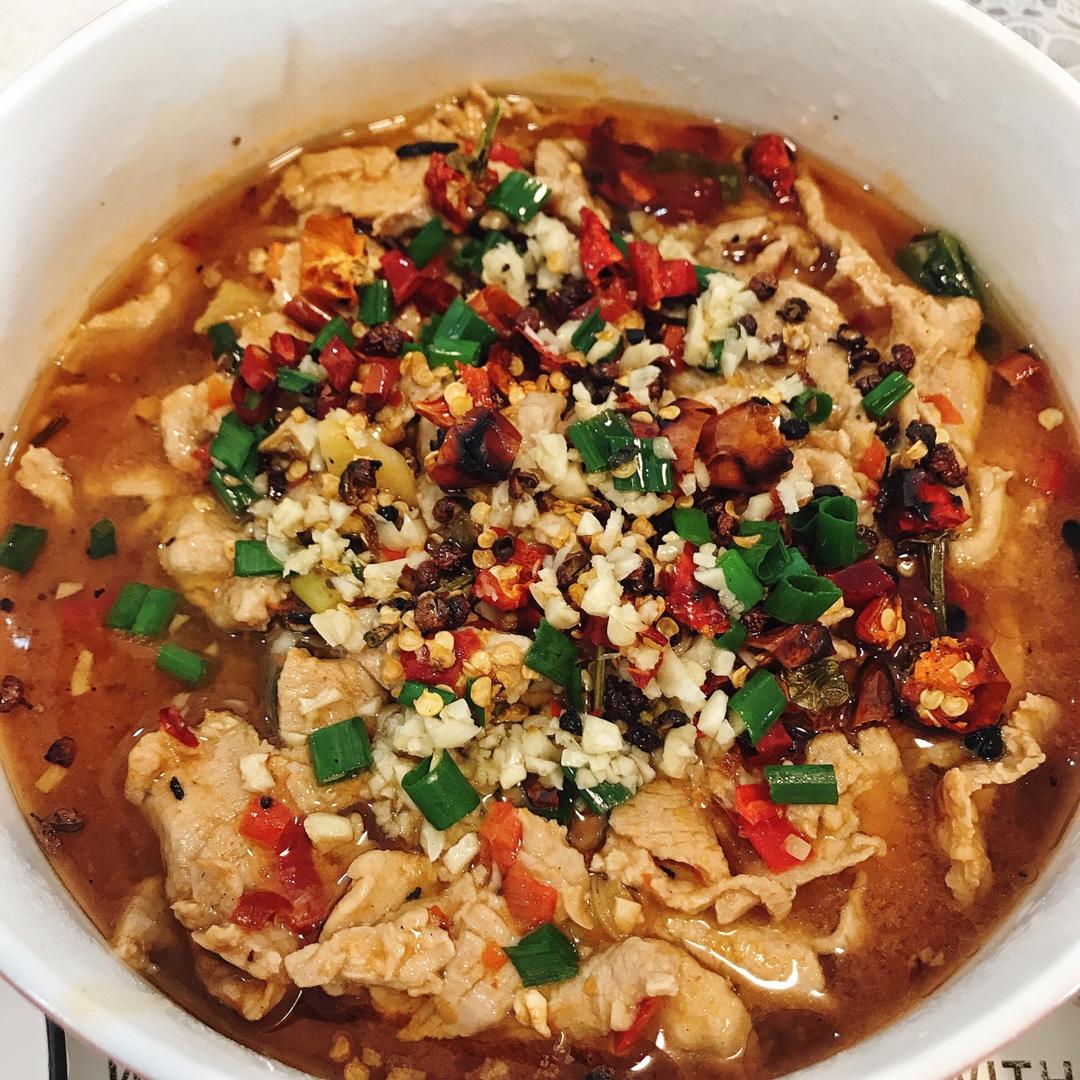 厨师长教你：“水煮肉片”的正宗做法，这味道真的很四川