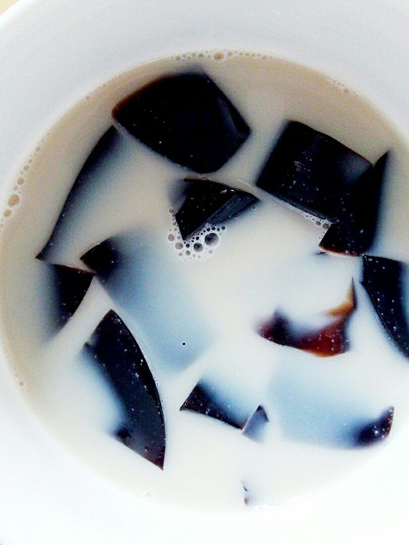 自制龟苓膏 
十分钟搞定