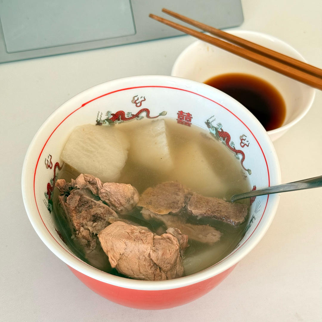萝卜排骨汤