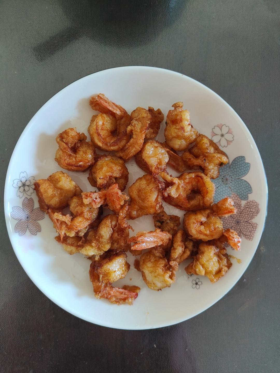 绝对不能错过！好吃到舔盘的椒盐大虾🦐