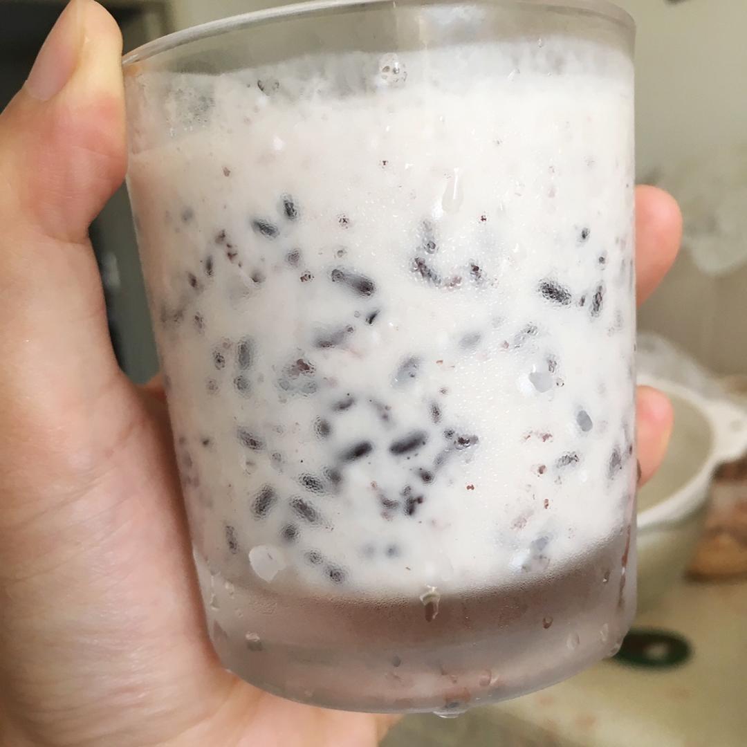 复刻风靡饮品一只酸奶牛