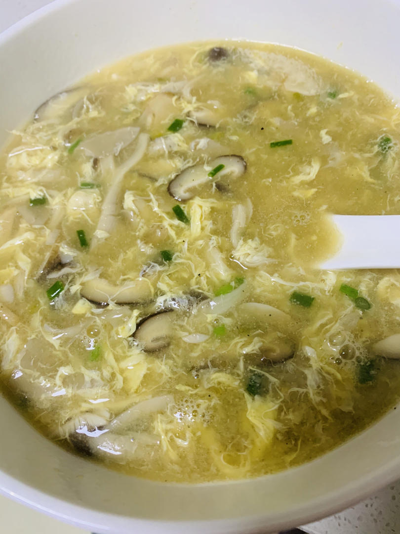 鲜到飞起的菌菇浓汤，不好喝不要钱