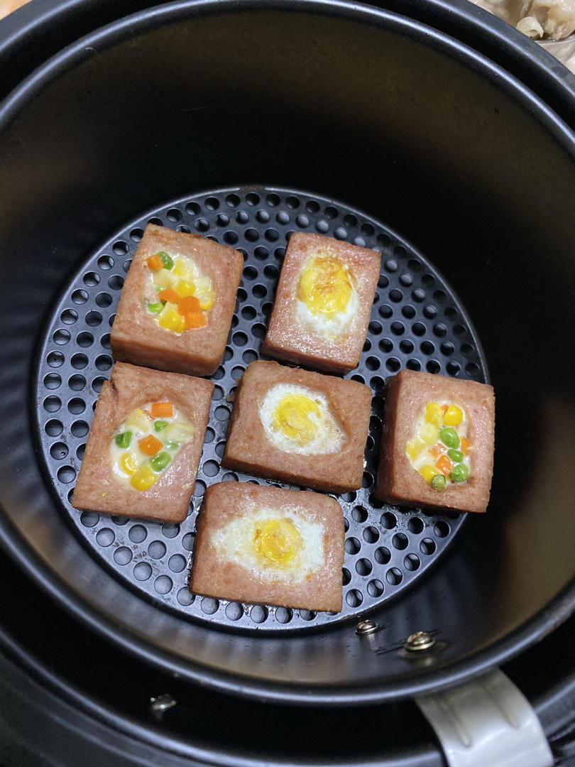 “一心一意只为你”之午餐肉鹌鹑蛋盏