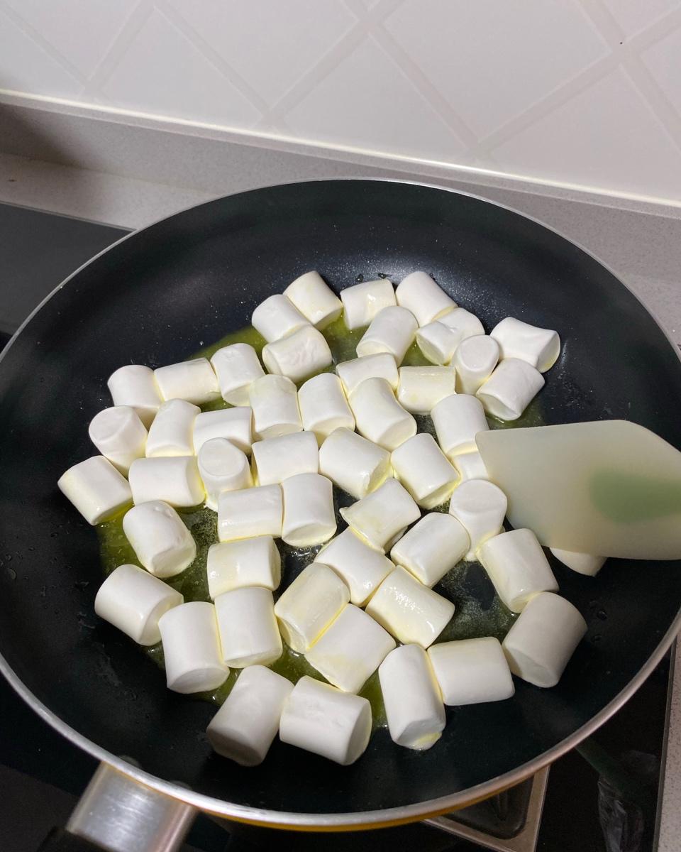 风靡吃货圈的雪花酥