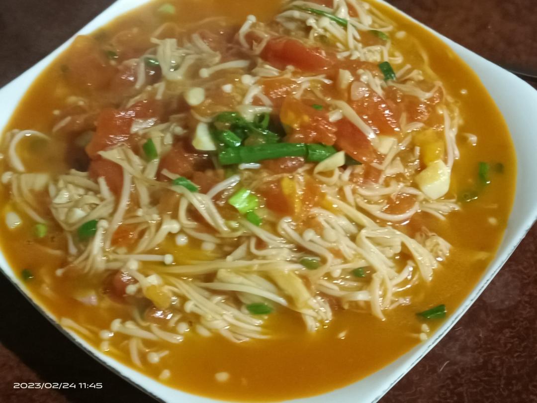 低脂低卡～营养又下饭的番茄金针菇