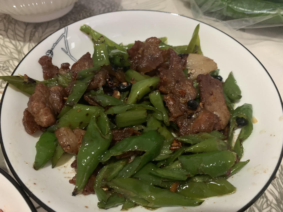 正宗辣椒炒肉