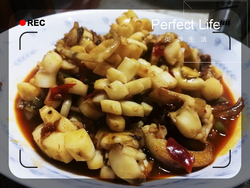 豆瓣酱爆墨鱼仔