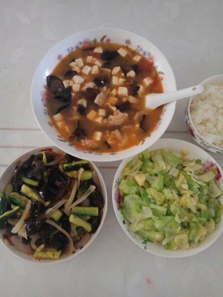 黄骨白玉菇汤