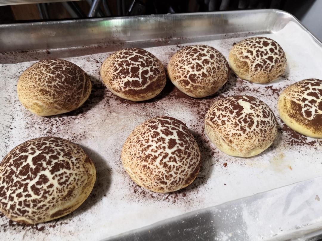 蘑菇包（中筋，普通面粉）的做法