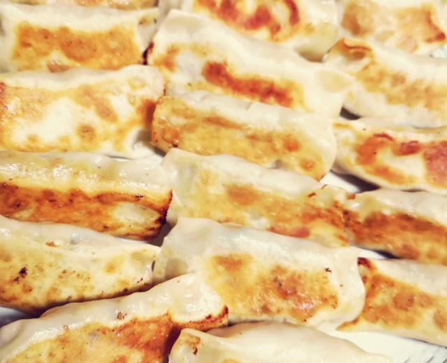 西葫芦锅贴的做法