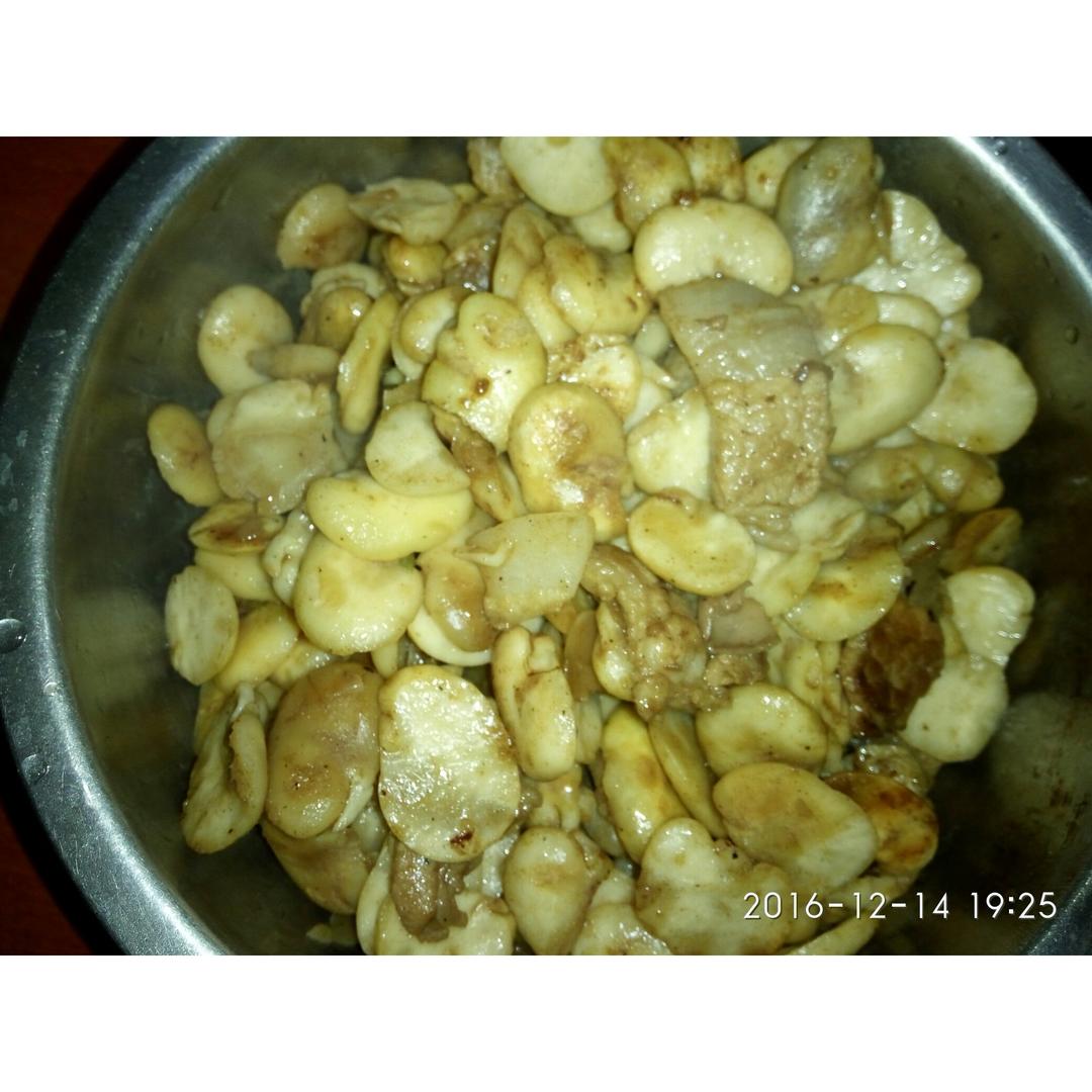 蚕豆炒肉片