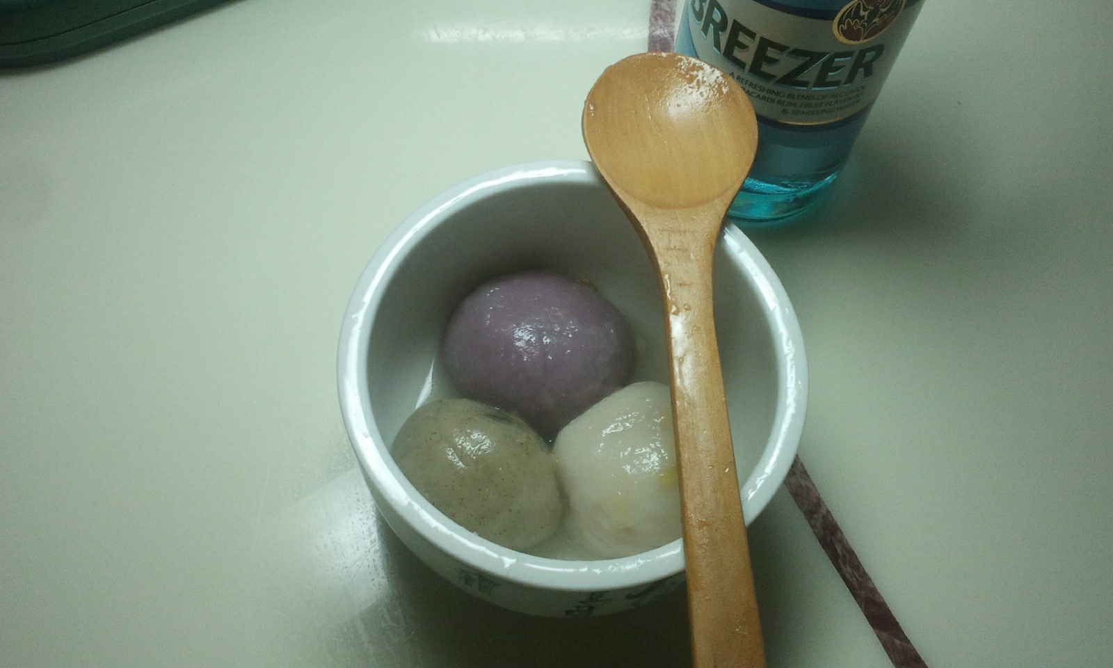 黑芝麻汤圆