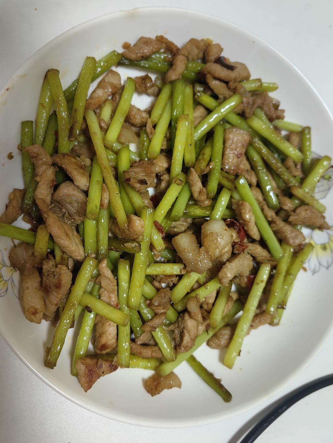 蒜薹炒肉丝