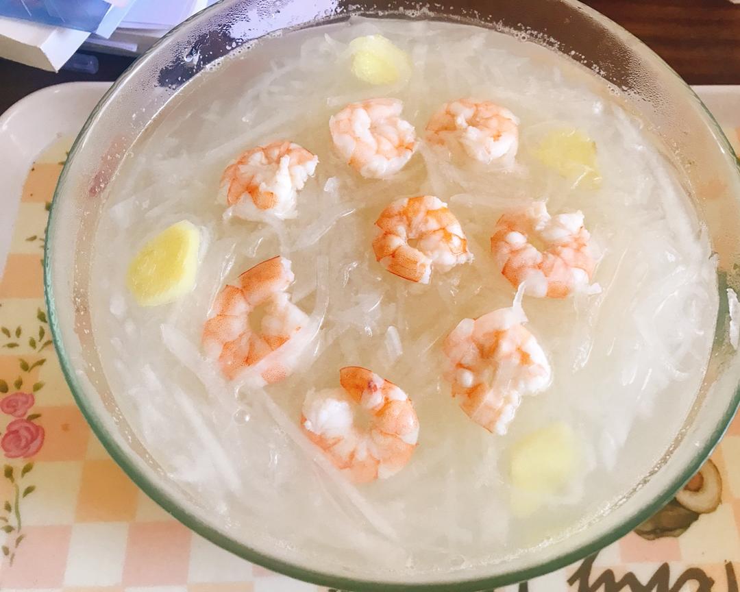 萝卜粉丝虾仁汤