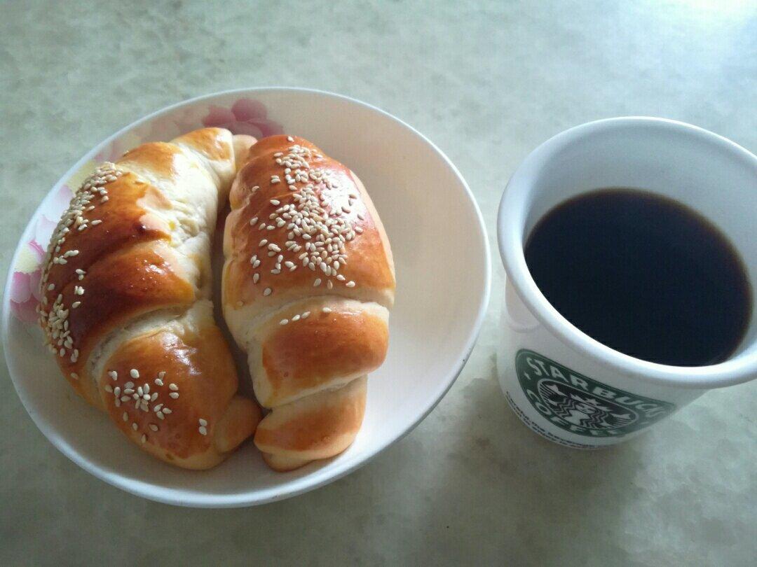 乳酪牛角面包