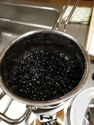蜜煮黑豆的做法 步骤3