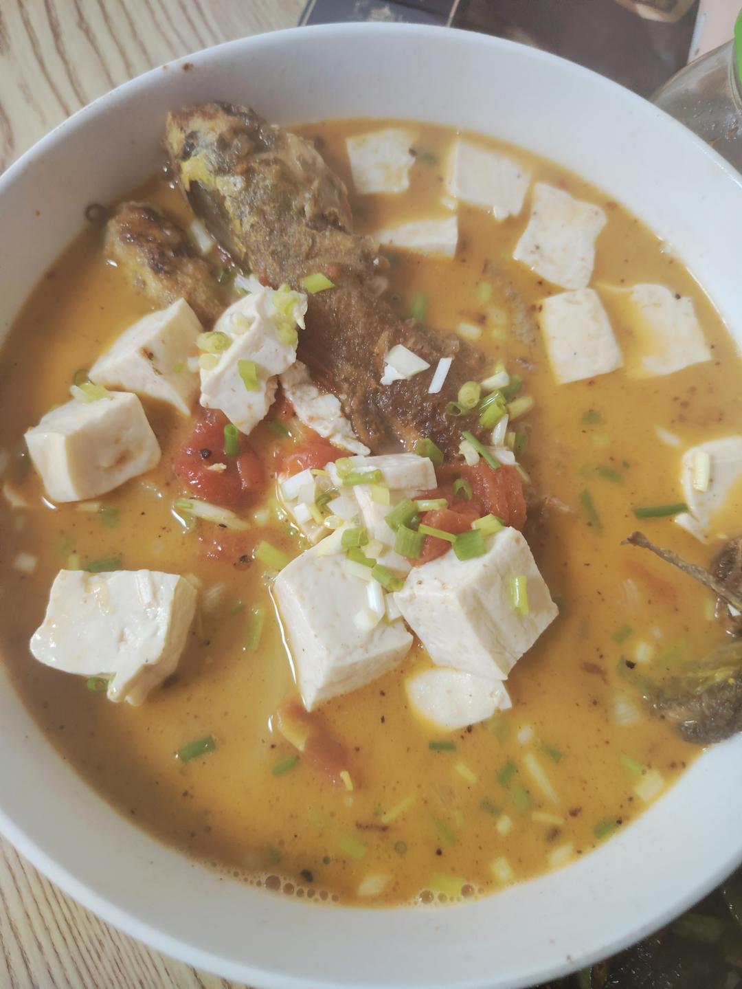 番茄豆腐黄骨鱼汤