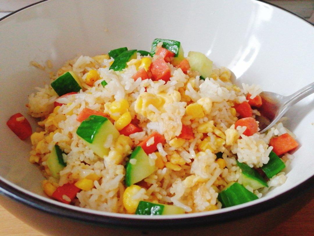 小时候的酱油炒饭