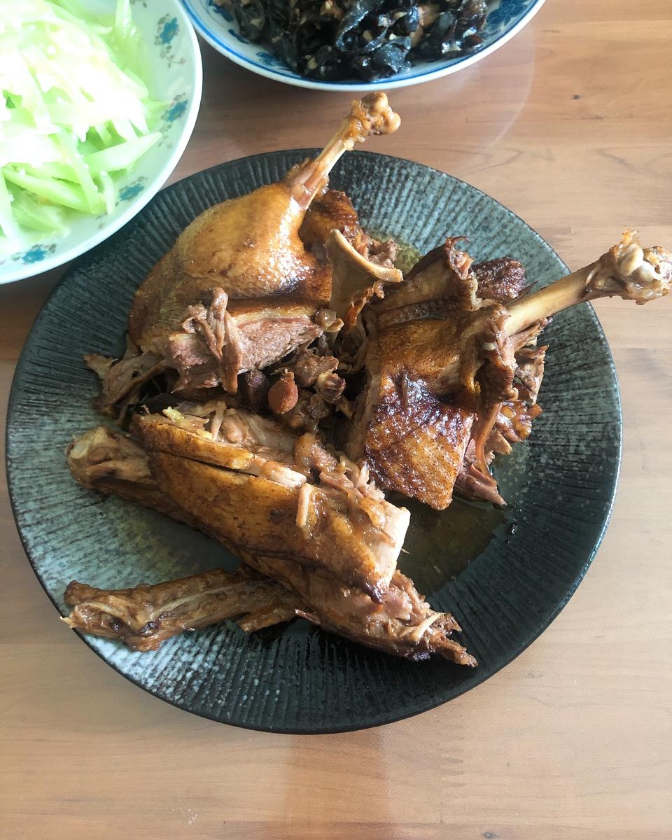 酸梅鸭