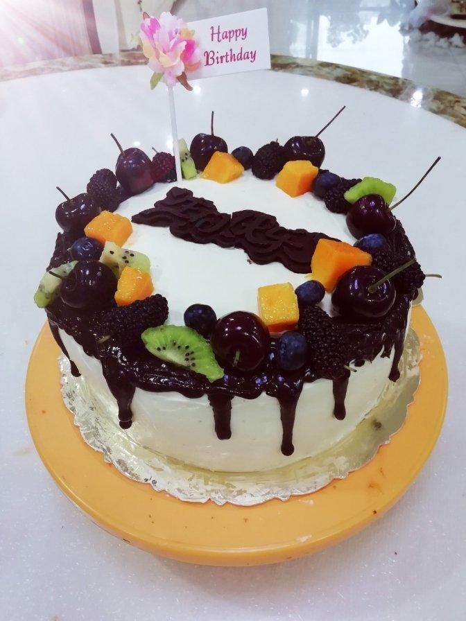 巧克力淋面蛋糕