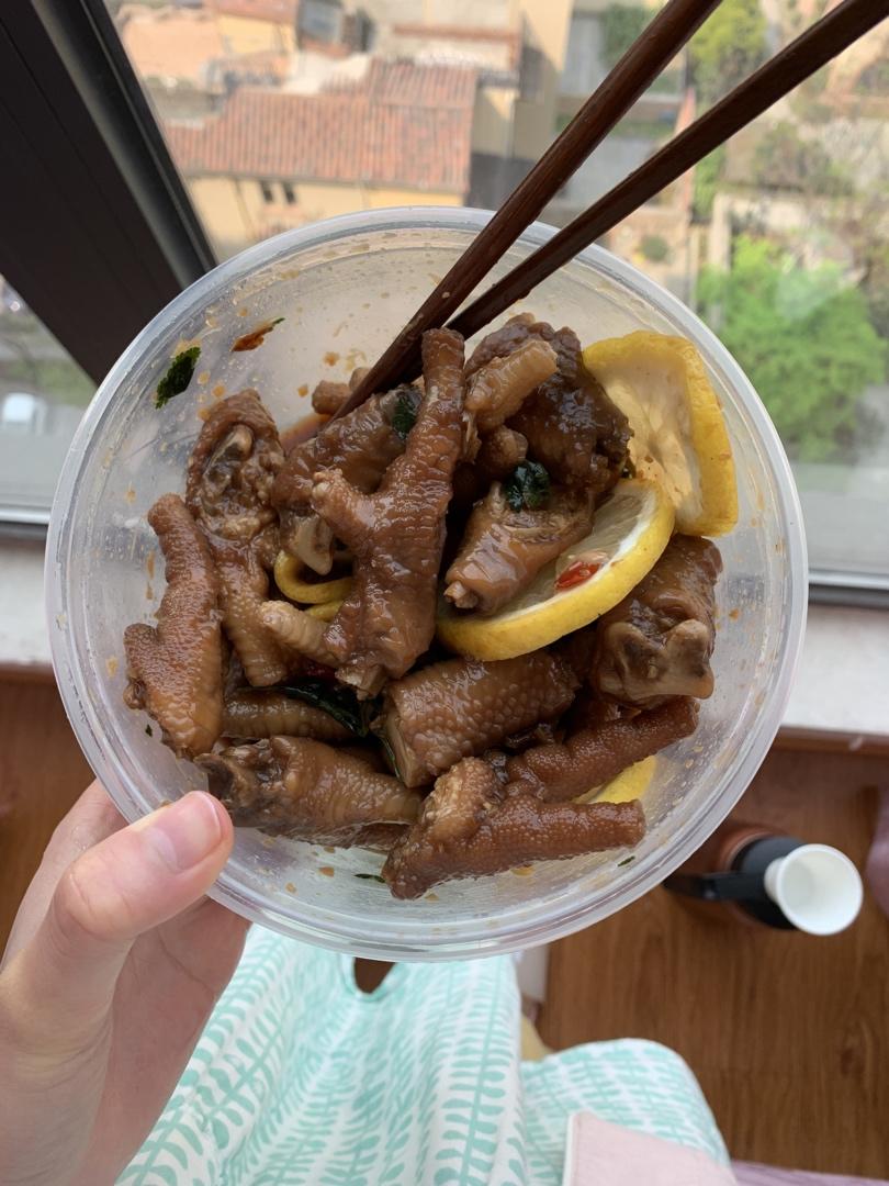 【柠檬酸辣凤爪】
