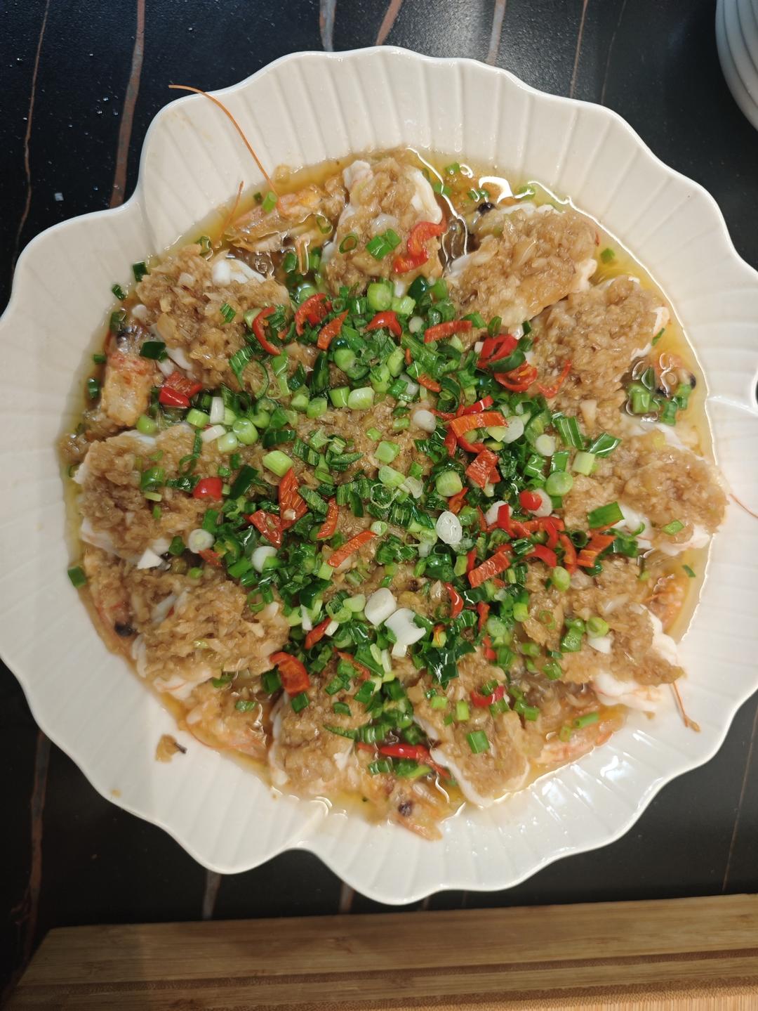 蒜蓉虾，蒜蓉粉丝蒸虾，蒜蓉粉丝开边虾，超详细步骤讲解，味道超好的！