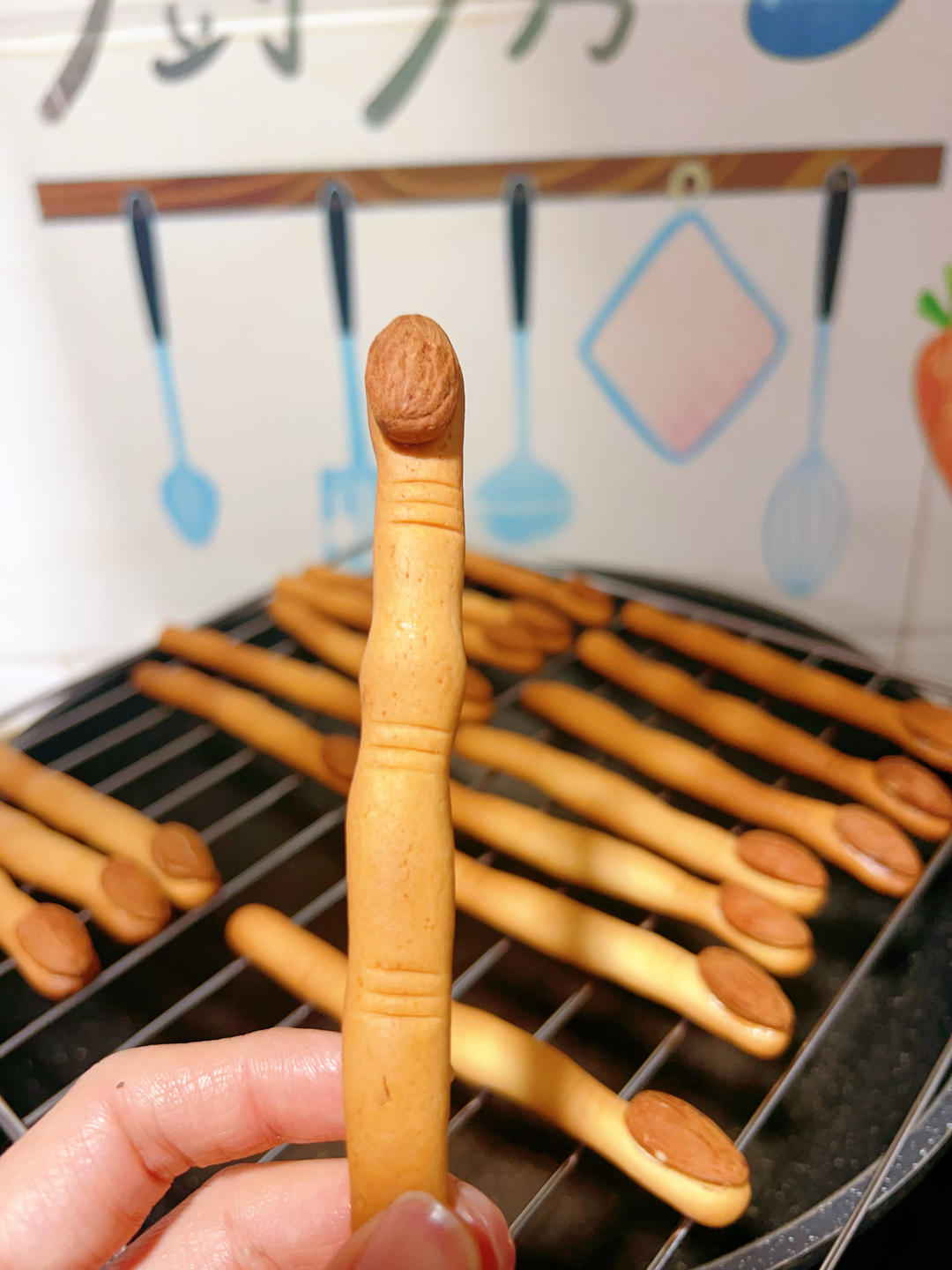 【万圣节】万圣节女巫手指饼干—美的T7-L382B智烤大师