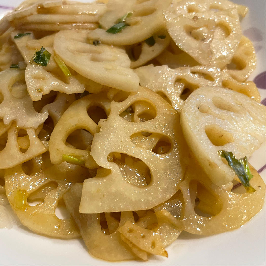 全家都爱吃的清炒藕片😋