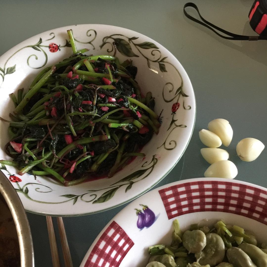 清炒红苋菜