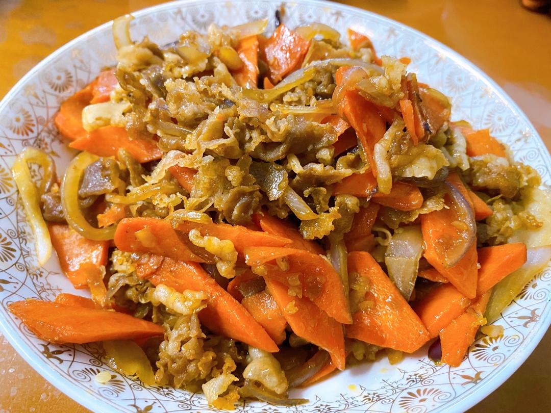 洋葱炒羊肉卷/肥牛的全部作品