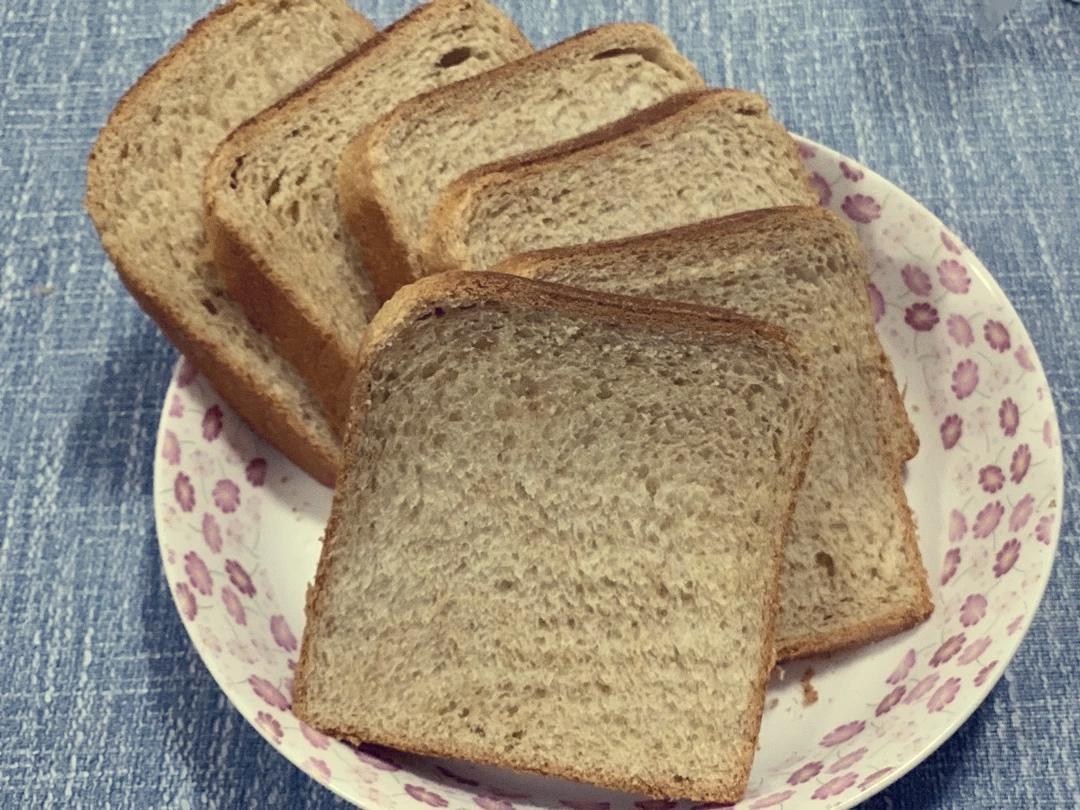 《Tinrry+》软绵绵的白吐司