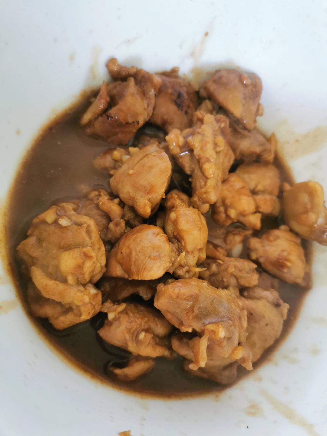 蒜香爆鸡腿丁