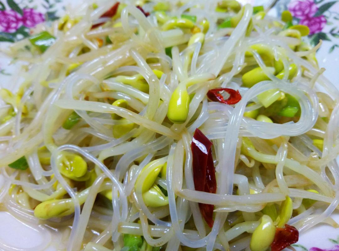 凉拌黄豆芽