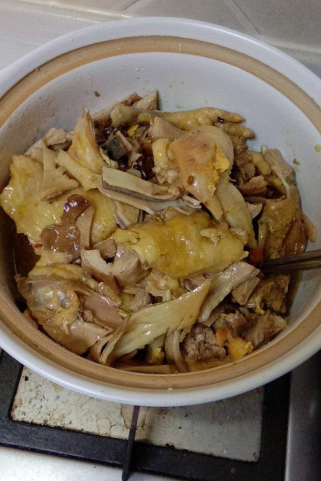 猪肚煲鸡