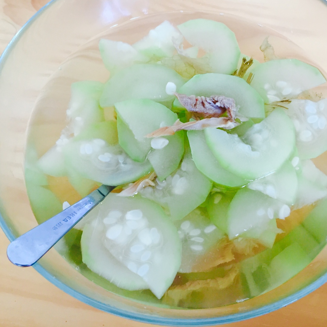 椰椰椰子小姐做的火腿葫芦汤