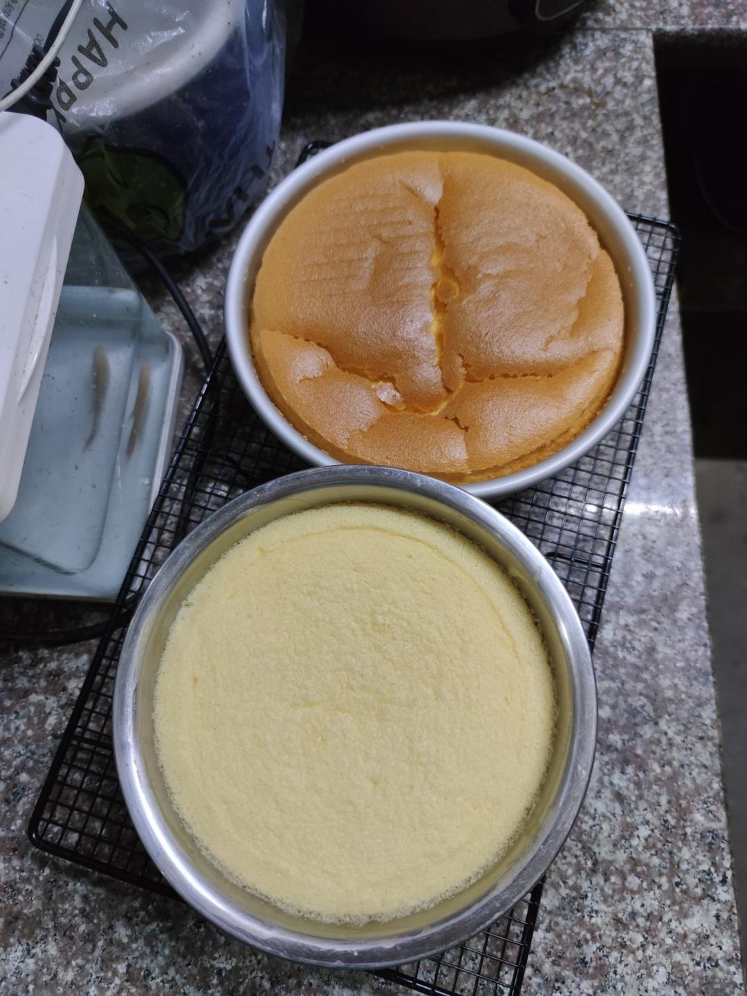堪比柯基屁股
爆浆芝士🧀古早蛋糕