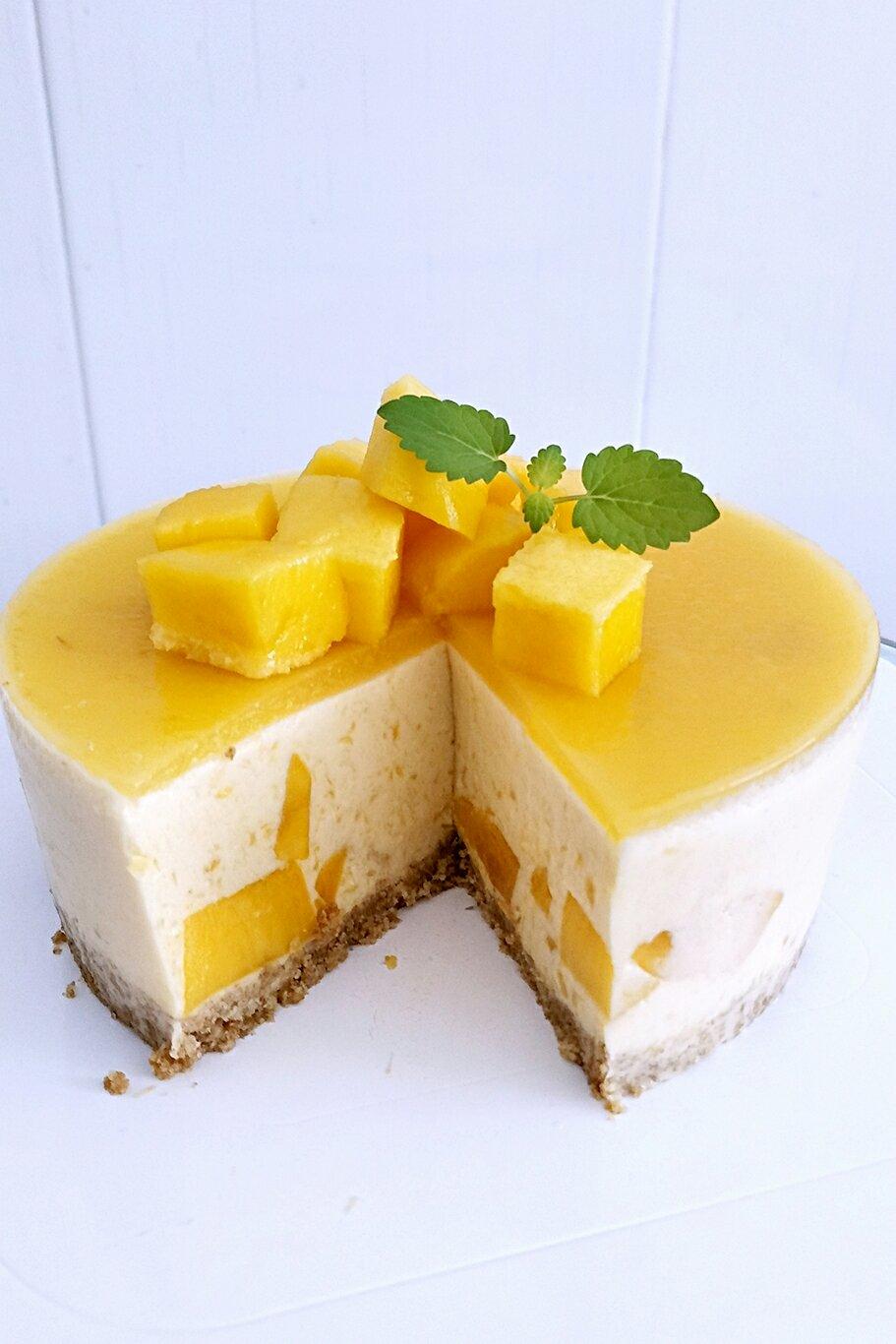 媚123321做的芒果慕斯蛋糕