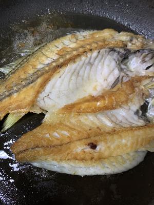香煎黄鱼/黄花鱼/可以批量制作冷冻食用的做法 步骤7