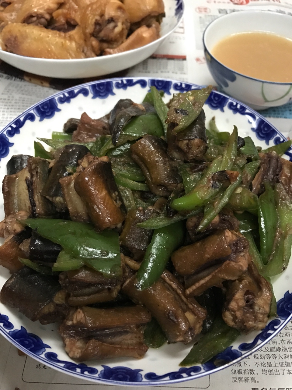 尖椒炒鳝片