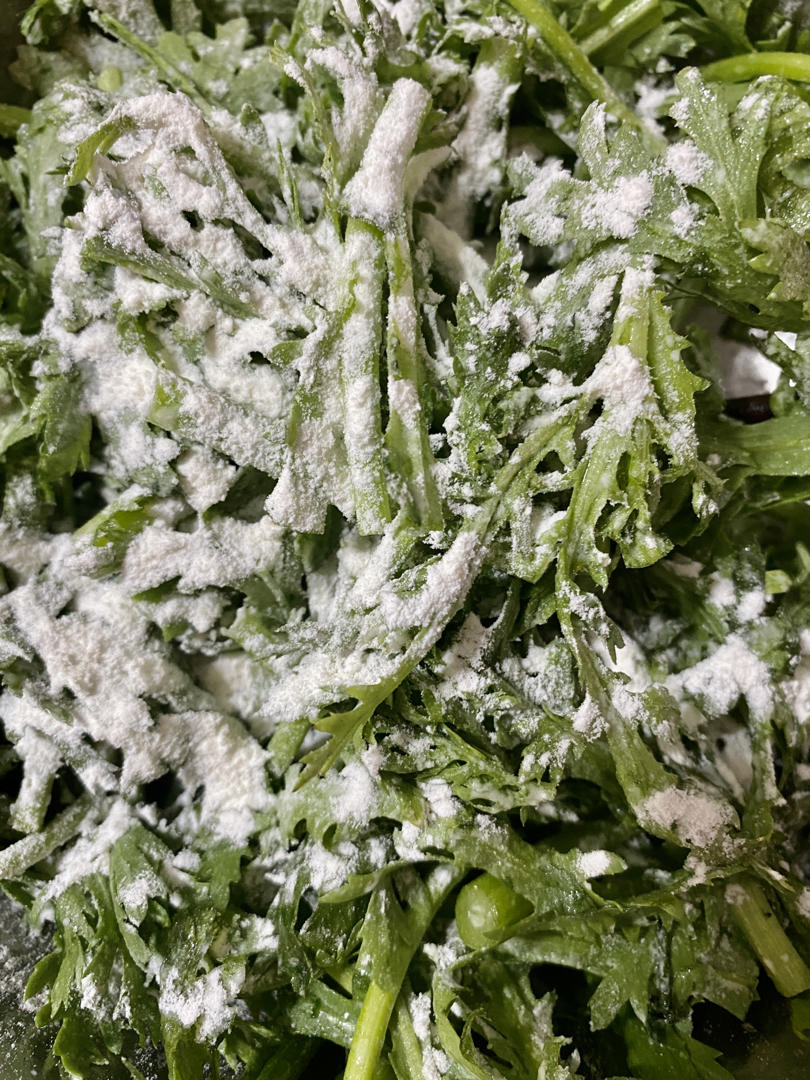 粉蒸茼蒿