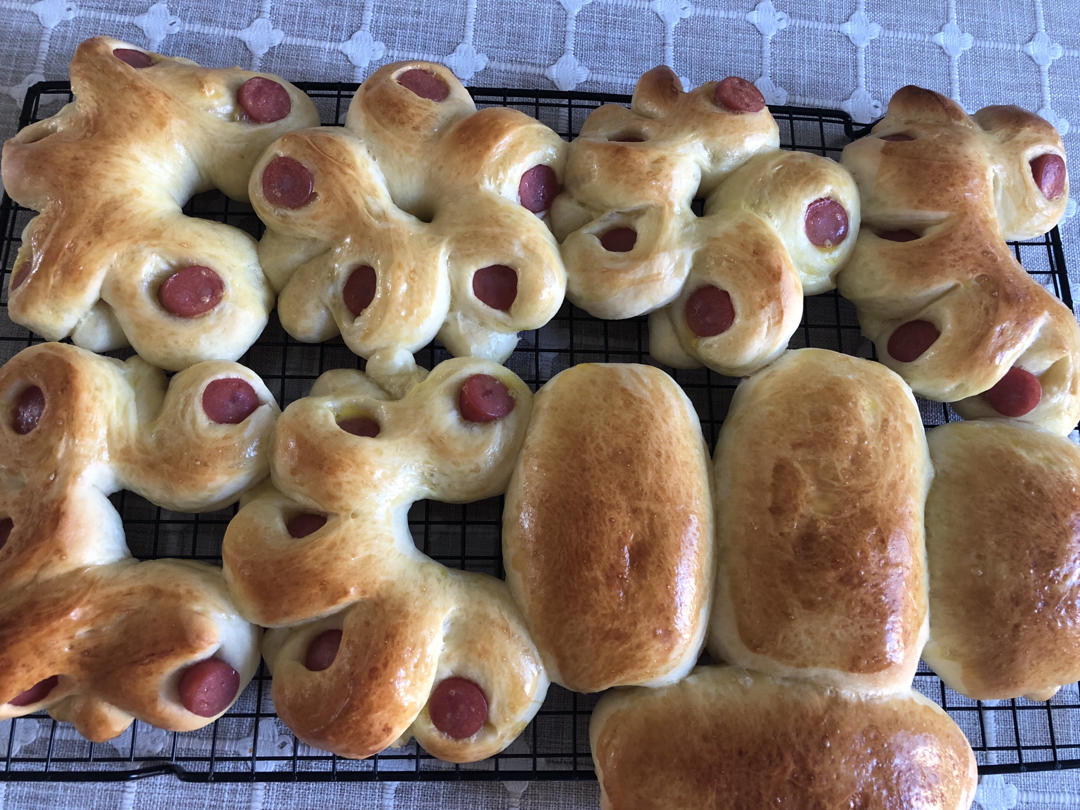 香肠花式面包