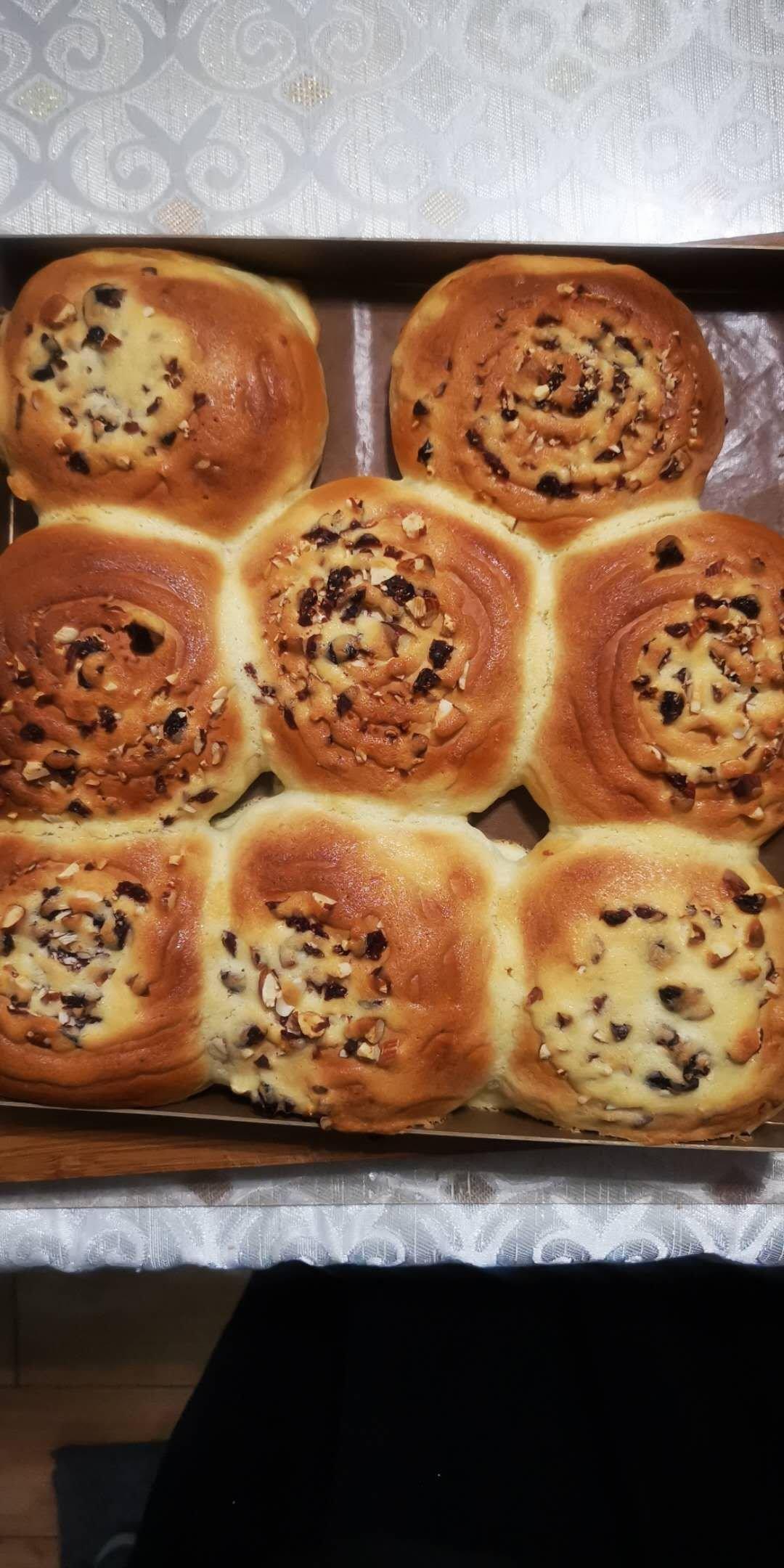 怡赏春月-蔓越莓杏仁墨西哥面包