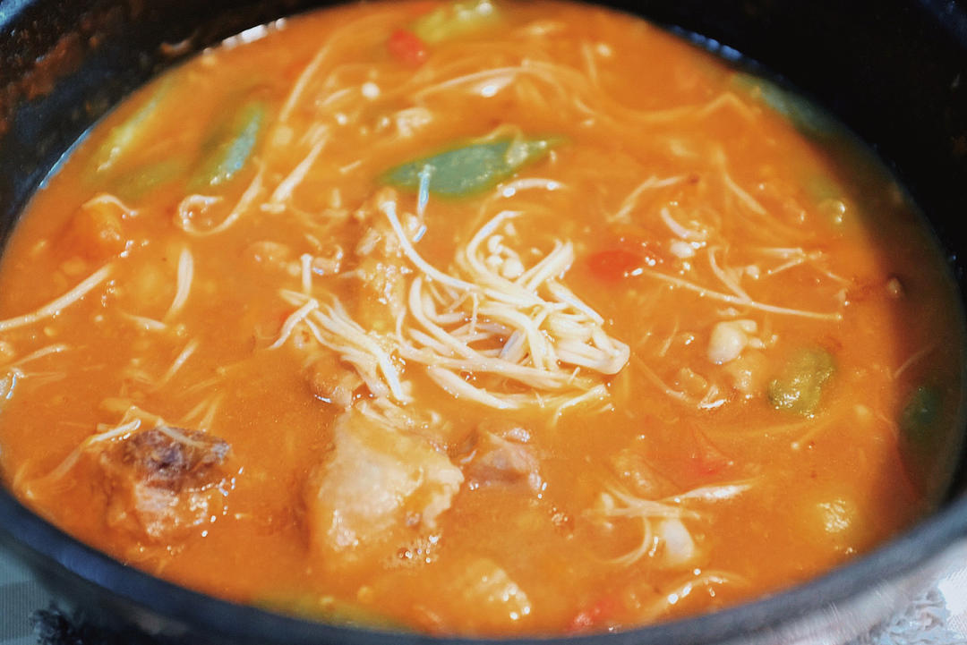 复刻火烧云油焖鸡：史上最简单的下饭神器